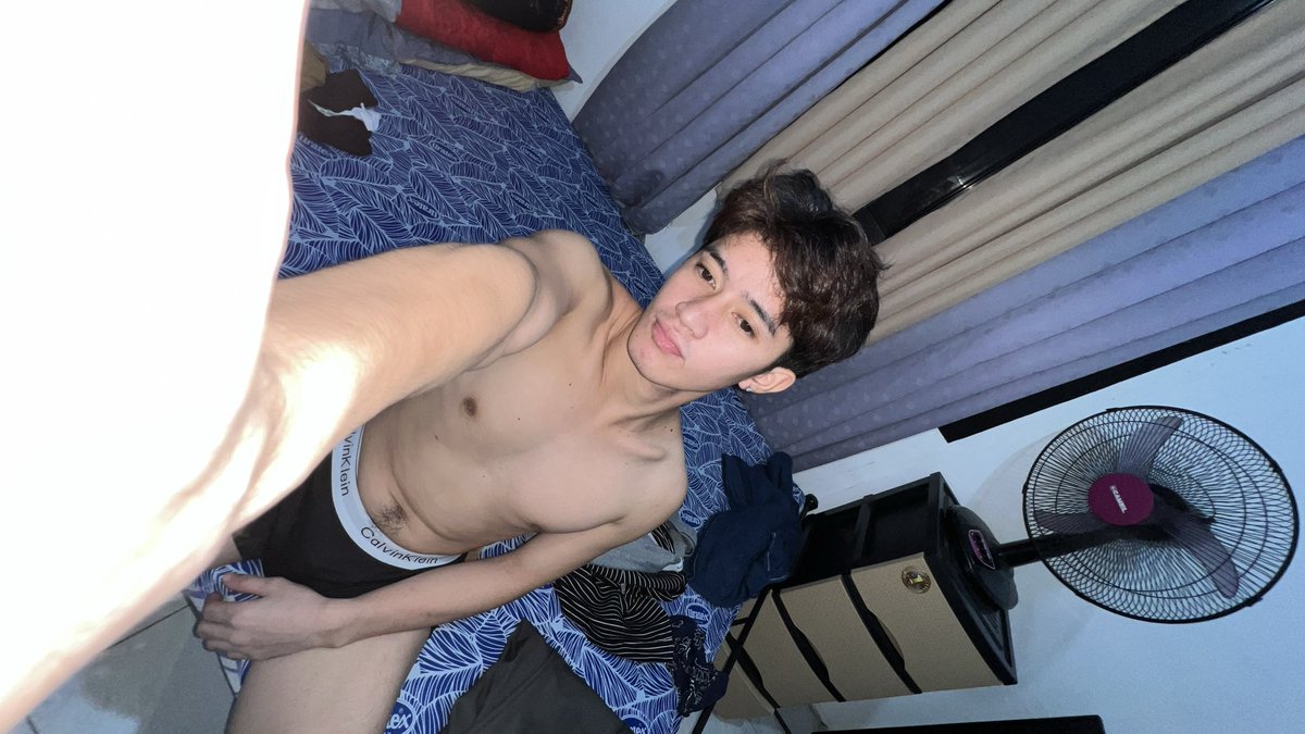 JamesRoblejk's tweet photo. Gabing kay tigas 🥵 https://t.co/QQDTJ96DvN