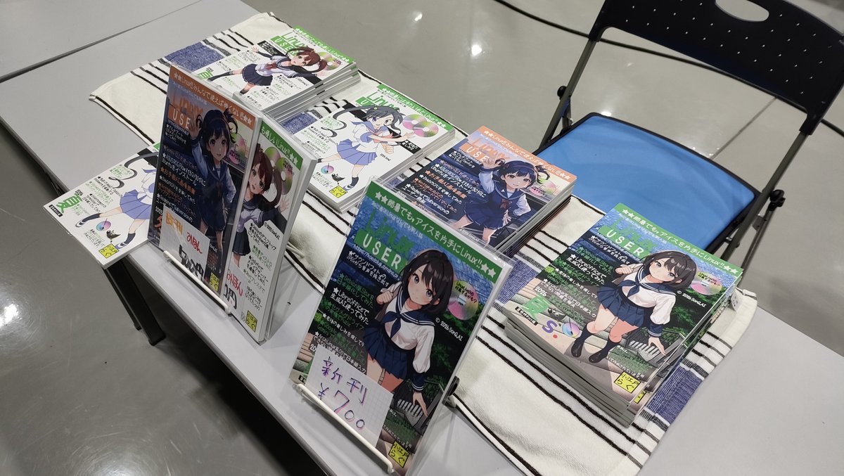 InabaKazsansan's tweet photo. 設営完了
お待ちしております。
#技書博 https://t.co/kte0uekHre