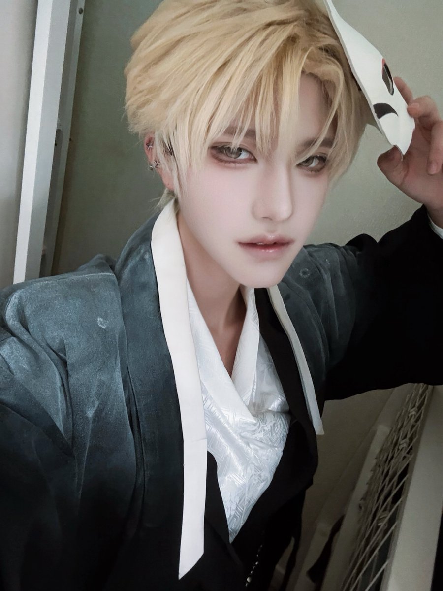 half_b1__dz's tweet photo. 안녕하세요 러뷰어. 저는 문대🐶

한 시쯤부터 만날 수 있을 거 같아요. 기다리고 있겠습니다
보고싶어요. https://t.co/HPBLsn31ON