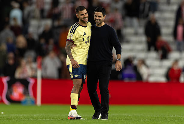 FabrizioRomano's tweet photo. 🔴⚪️🇧🇷 Arteta on Bruno Guimarães: “I am really impressed!”.

“The personality that he has, and this was a special game for him as well, what it means for him. How he grabs the game, making decisions that he's made”. https://t.co/j1pCaI5SvE