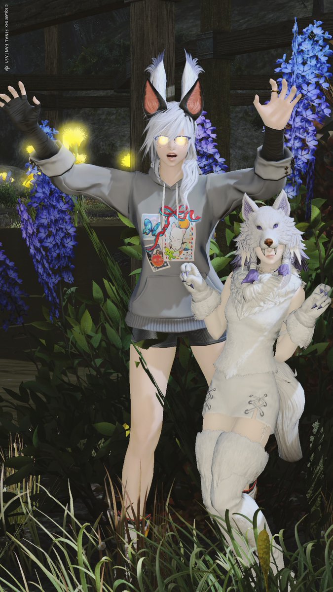 ogt_upasmosir's tweet photo. 撮影No.11
ガオー！！ワイルドでキュートなお二方🐺🐺
余談にも程がありますがアウラさんの被っている頭装備が撮影者(の中の人)の犬に激似で、勝手に親近感を抱いておりました
#ロスガル祭2026
#大福青空写真館 https://t.co/caaw0S28E8