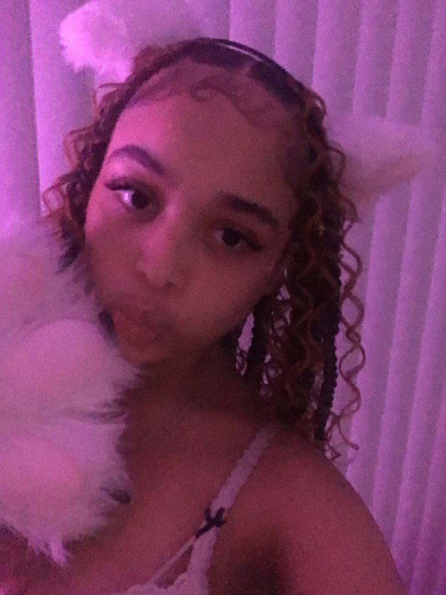 AngelizRodrigu9's tweet photo. did my hair #catgirl https://t.co/1yJz6yiA0R
