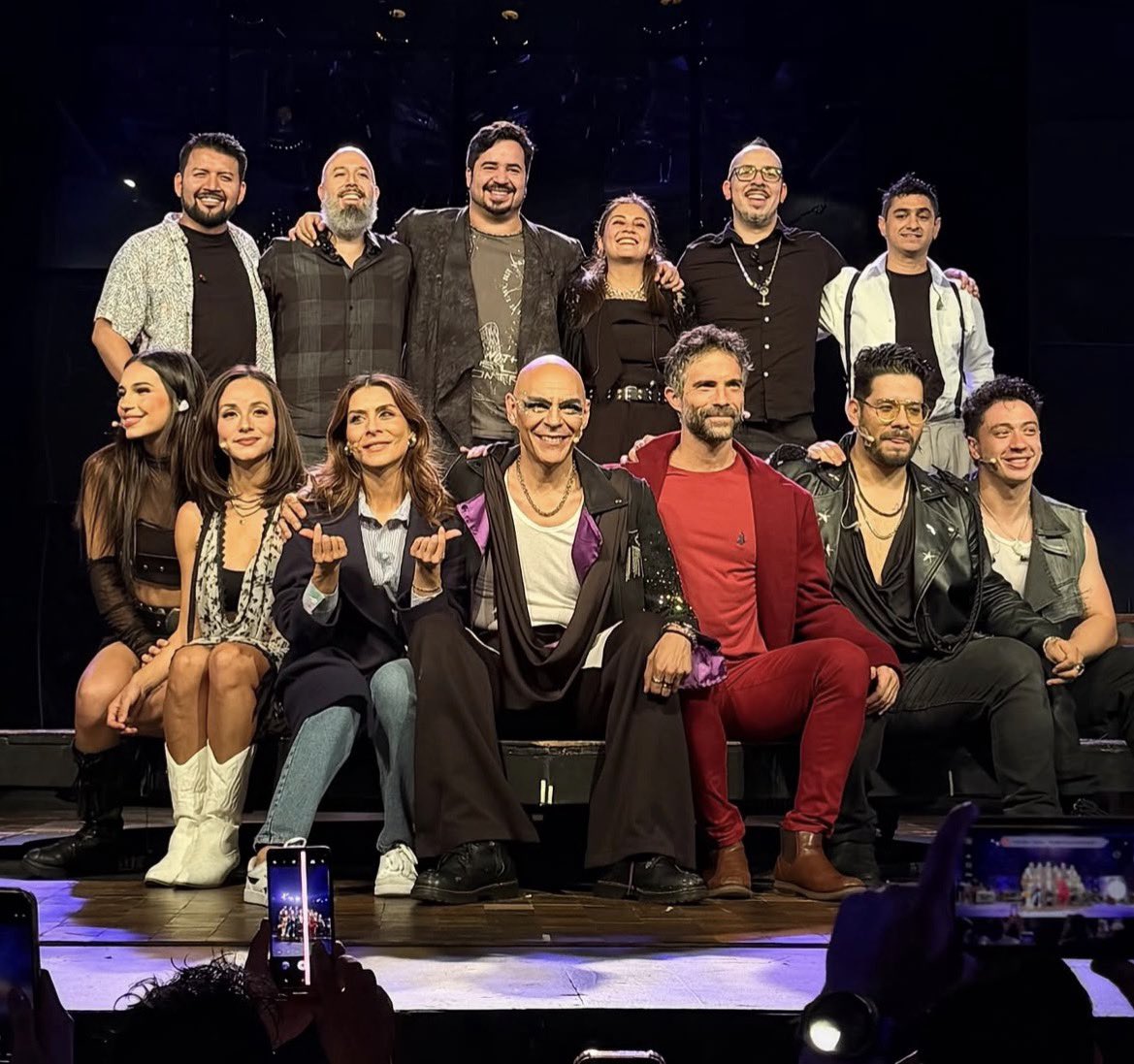 LuMarqueen's tweet photo. 🎭| SEGUNDA FUNCION DE “SIETE VECES ADIÓS” TOUR — EN GUADALAJARA✅

— Que talento tienen todos para hacerte sentir cada parte de la obra. 🥹✨

#MarLaraEnSieteVecesAdiós https://t.co/2odps0PAJR
