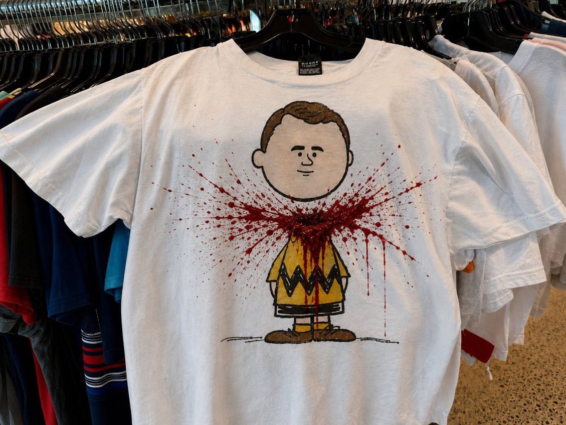 STANLEYk7l's tweet photo. @LynchKingDread @B1TuckerCarlson We have them in longsleeve to if your interested. https://t.co/Dmu5GkBGEB