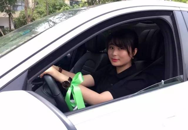trufl523759's tweet photo. Just nailed my first parallel parking!  After a week of fumbling with the steering wheel, today the instructor even gave a tiny nod. Feels like a huge win—on my way to getting that driver’s license! https://t.co/1iTHGB71vj