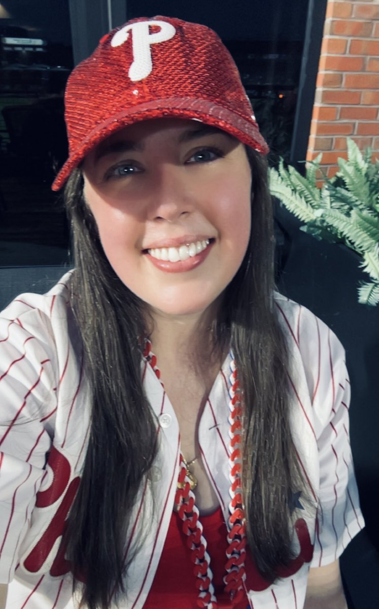 Jules31415's tweet photo. Nothing quite like a warm evening at the ballpark (especially when your team wins 😁).

And no matter the generation, baseball will always be America’s pastime! ⚾️🇺🇸 https://t.co/XLHAmDODNv