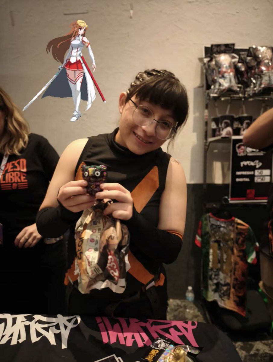 Yes_Lu_'s tweet photo. Mi Shayla se Mira hermosa con su cosplay de Bakugo 🥹✨ https://t.co/Q7TjWArpLE