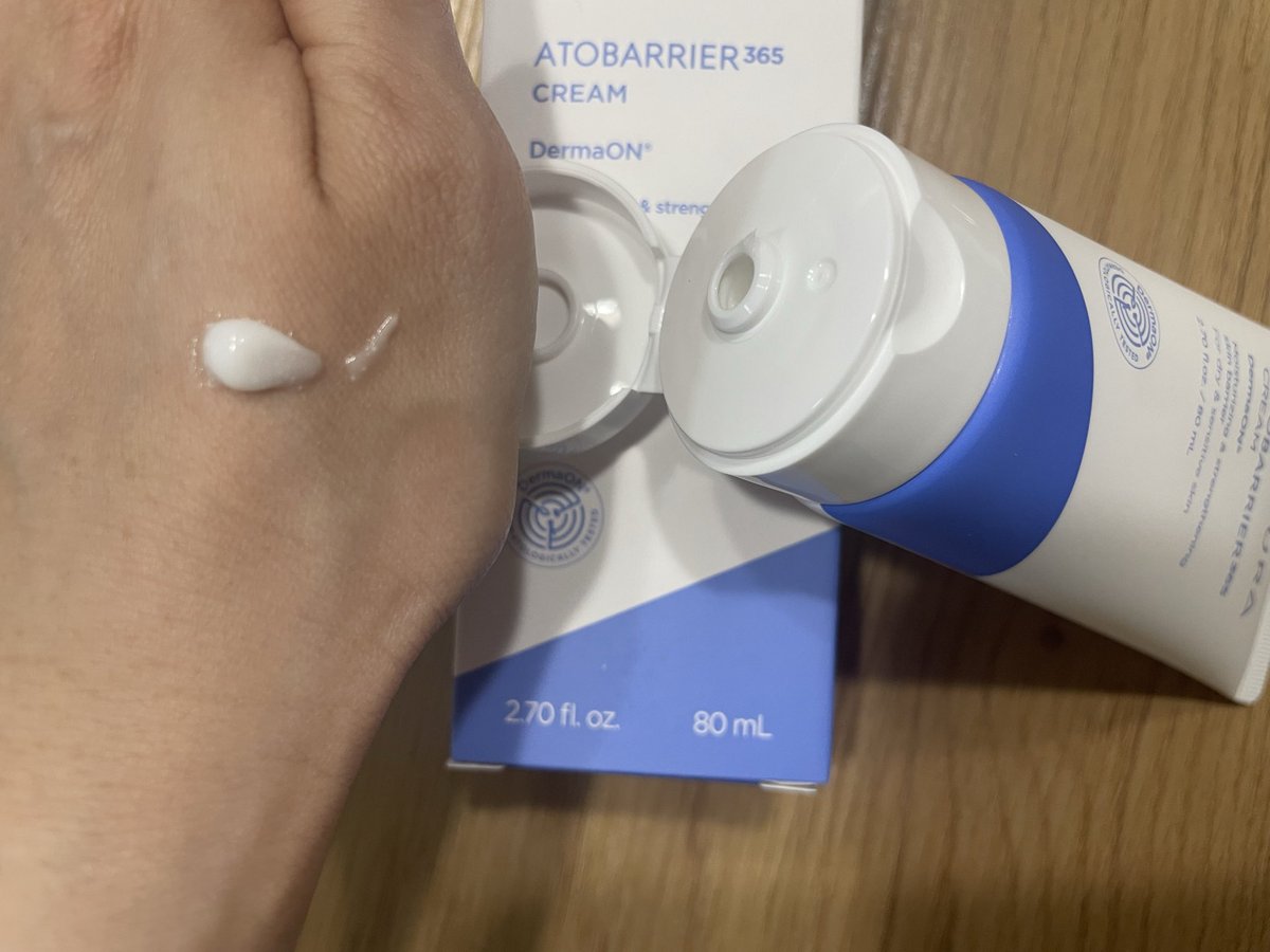 erkchan59's tweet photo. 粒々が入っていたけど、塗った時は一切違和感なしです！
🙅‍♀️特に気になること事はありません

#checco #aestura #エストラ #保湿カプセル #韓国コスメ
@Aestura_jp  @checco_cosme https://t.co/MuU8qmk8TG