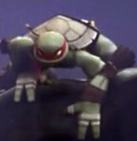 blueydoodles's tweet photo. And he wonders why some guy thought he was a frog
#tmntraph https://t.co/YnArwfqvty