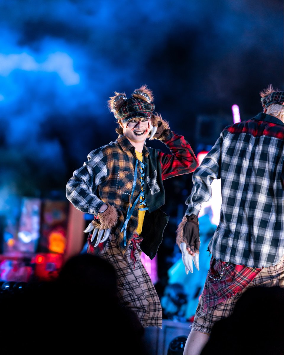 pmoinyiu_'s tweet photo. おめでとうございます🐻‍💫💫
今年も色んな表情見せてくれる

 #USJファン  #ホラーナイトアカデミー https://t.co/5SU2mHiK7g