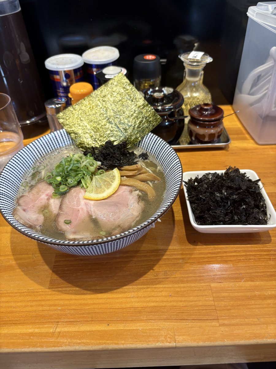 takumipe371's tweet photo. ふくろくじゅ https://t.co/CazSRXEEZR