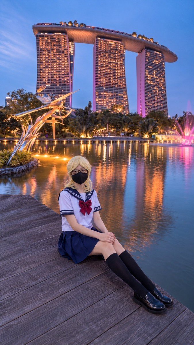 ayaseelibeth's tweet photo. A quiet evening by the water last night 🌙✨
Just sitting back, enjoying the lights and the beautiful Marina Bay view. 🇸🇬
Singapore at night never gets old. ❤️
#Singapore #MarinaBay #MarinaBaySands #SingaporeNight #NightView #CityLights https://t.co/0QE88oFpp8