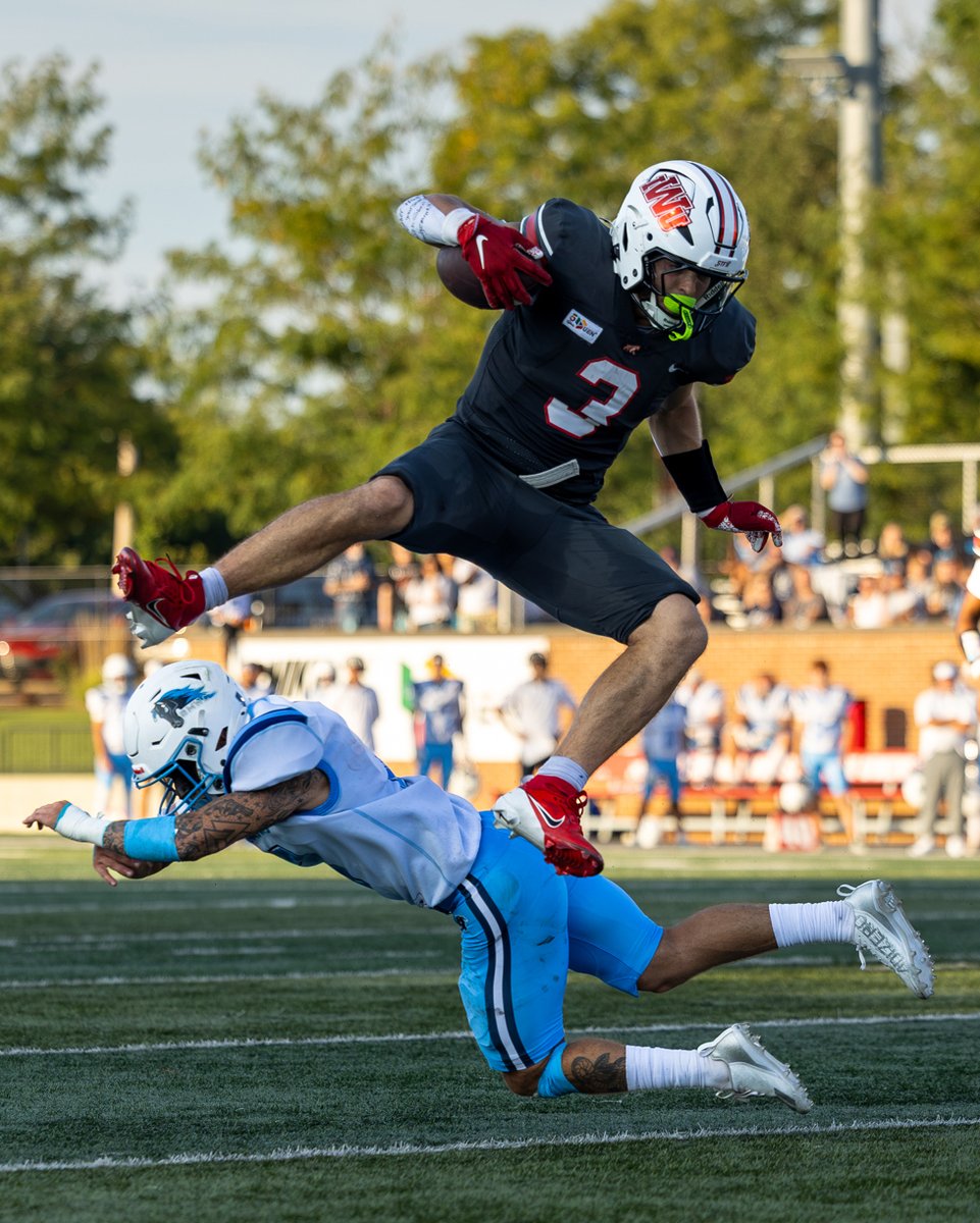 IWUWildcats's tweet photo. All Wildcats on the board 😼

@IndWesleyan_FB gets the shutout under the lights in Wildcat Stadium! 🏈

#BothAnd #TheRightWayToPlay https://t.co/rQmByA3qg7