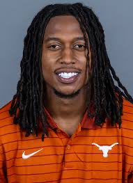 langstonwertzjr's tweet photo. Nice night for former Chambers High star Hollywood Smothers: 104 yards total offense 2 TDs and likely game winner against No. 1 Ohio State

In high school, Chambers was named Mr Football in NC as the state’s top player https://t.co/7JhckKqSes