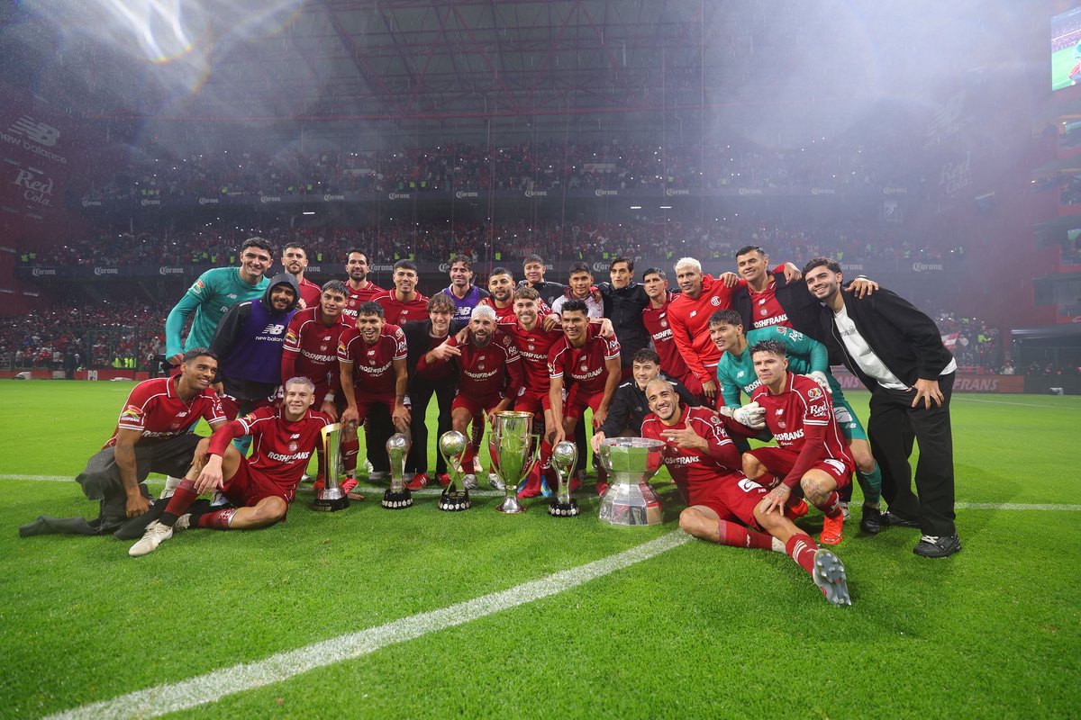 TolucaFC's tweet photo. Lo que logramos unidos, banda 🤩 https://t.co/Yz66tjZMnl