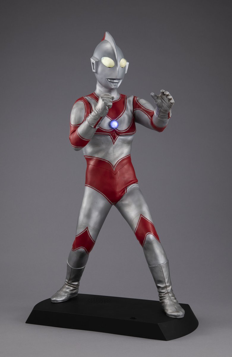 mega_hobby's tweet photo. 【予約受付中！】

Ultimate Article 
帰ってきたウルトラマン

迫力の40㎝スケール！
本体オプションアームの交換で2種類の
ポージングが再現可能！
臨場感を演出するライト＆サウンドギミックも搭載！

「帰ってきたウルトラマン」至高のフィギュアを
お手元で存分にご堪能ください。

https://t.co/0yDx3jSKgX
#ウルトラマン