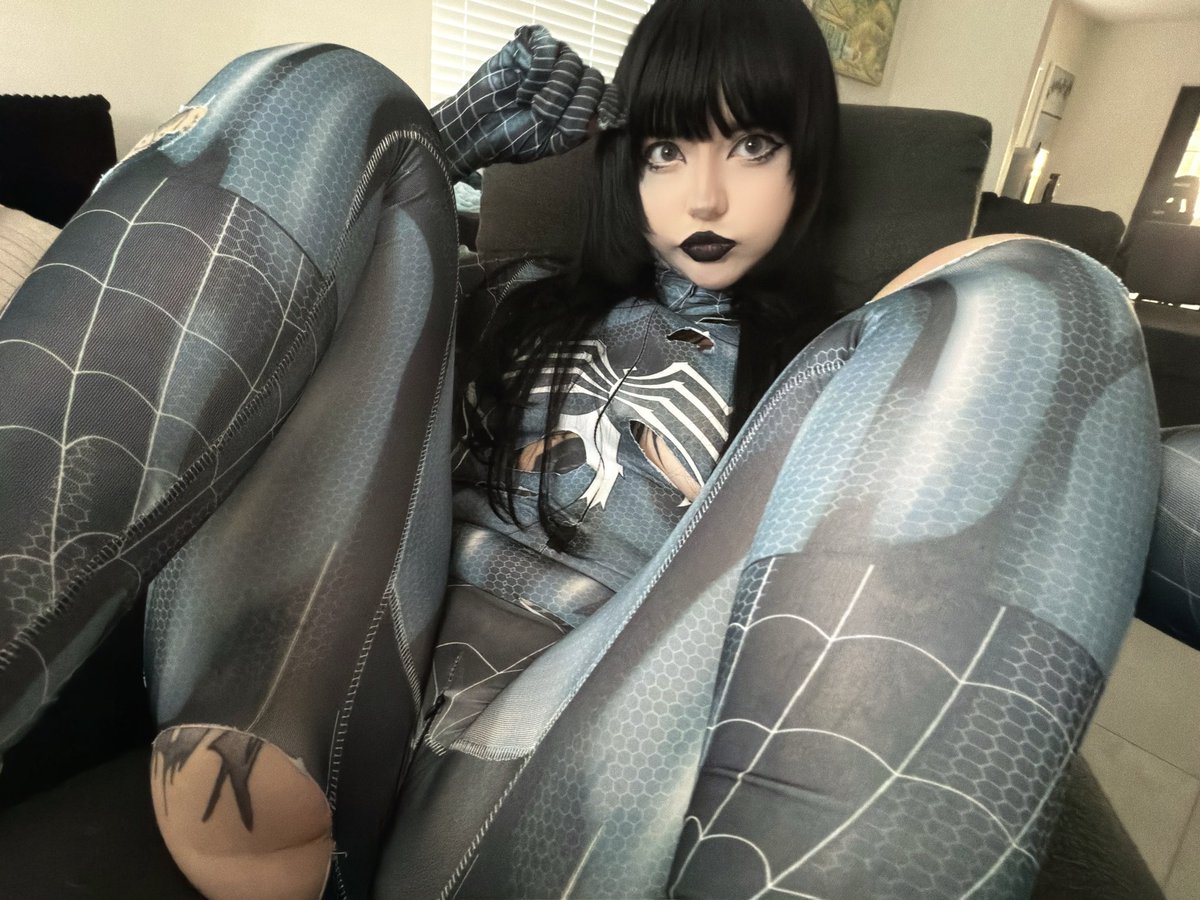 lovesceleste's tweet photo. Are your web shooters working? https://t.co/SFOBRuskBb