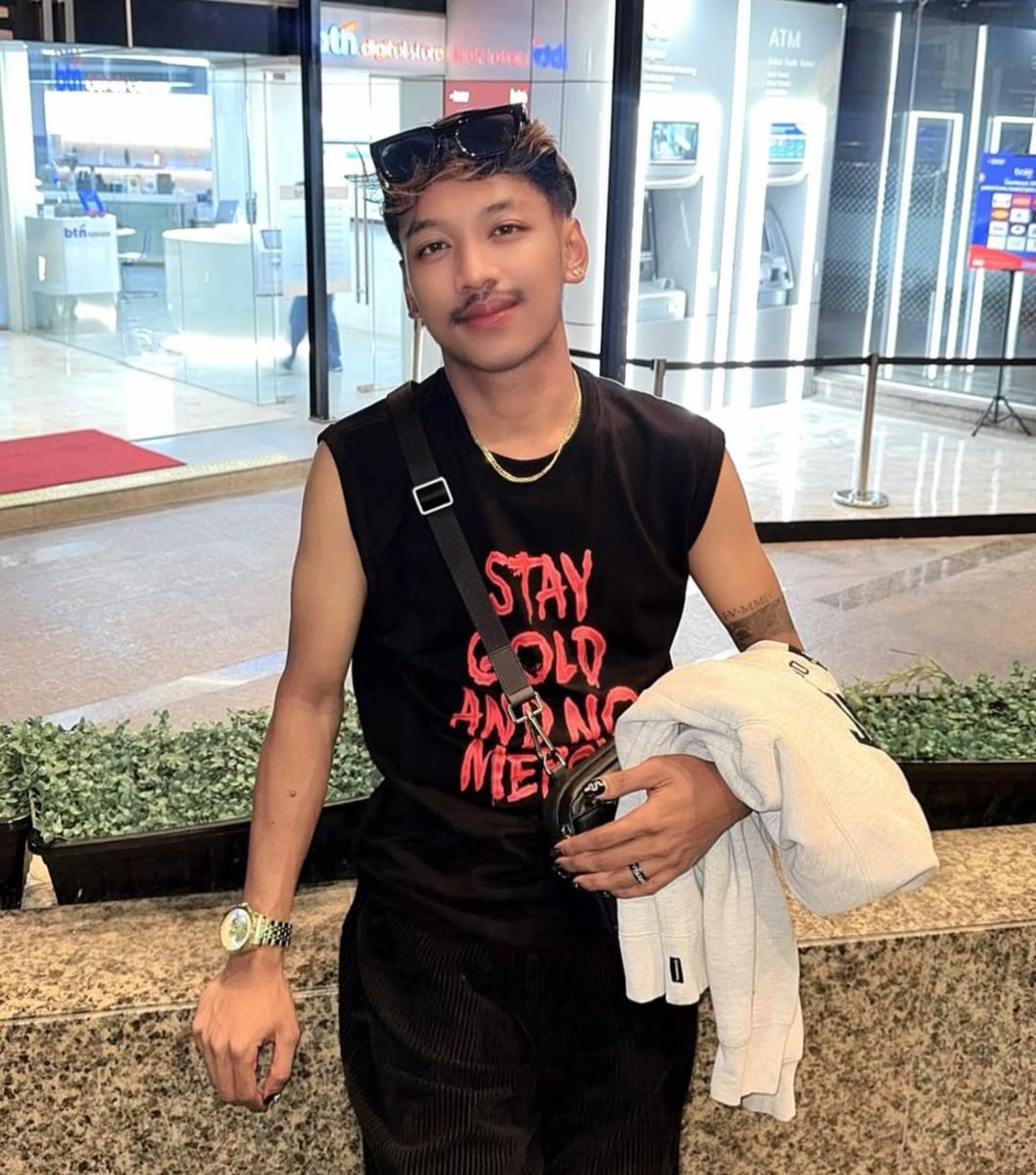 josjis9090's tweet photo. langgeng trs pertemanan klian, salam dri josjis 2026 @4pragos #PragosFourReal #PragosChapterIV #Pragos4EverMore #Pragos4TheWin #Pragos4AndBeyond https://t.co/xNuJPIBkNy