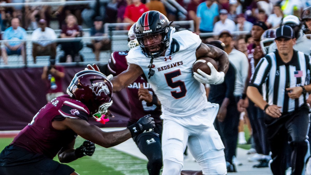 SEMOfootball's tweet photo. Southeast Missouri (1-2) fell to Southern Illinois (2-1), 34-20, in the War for the Wheel rivalry game Saturday. It was the 94th meeting between the teams located just 48 miles apart.
Story: https://t.co/DB83RSIXCa https://t.co/qLz8cyOffj