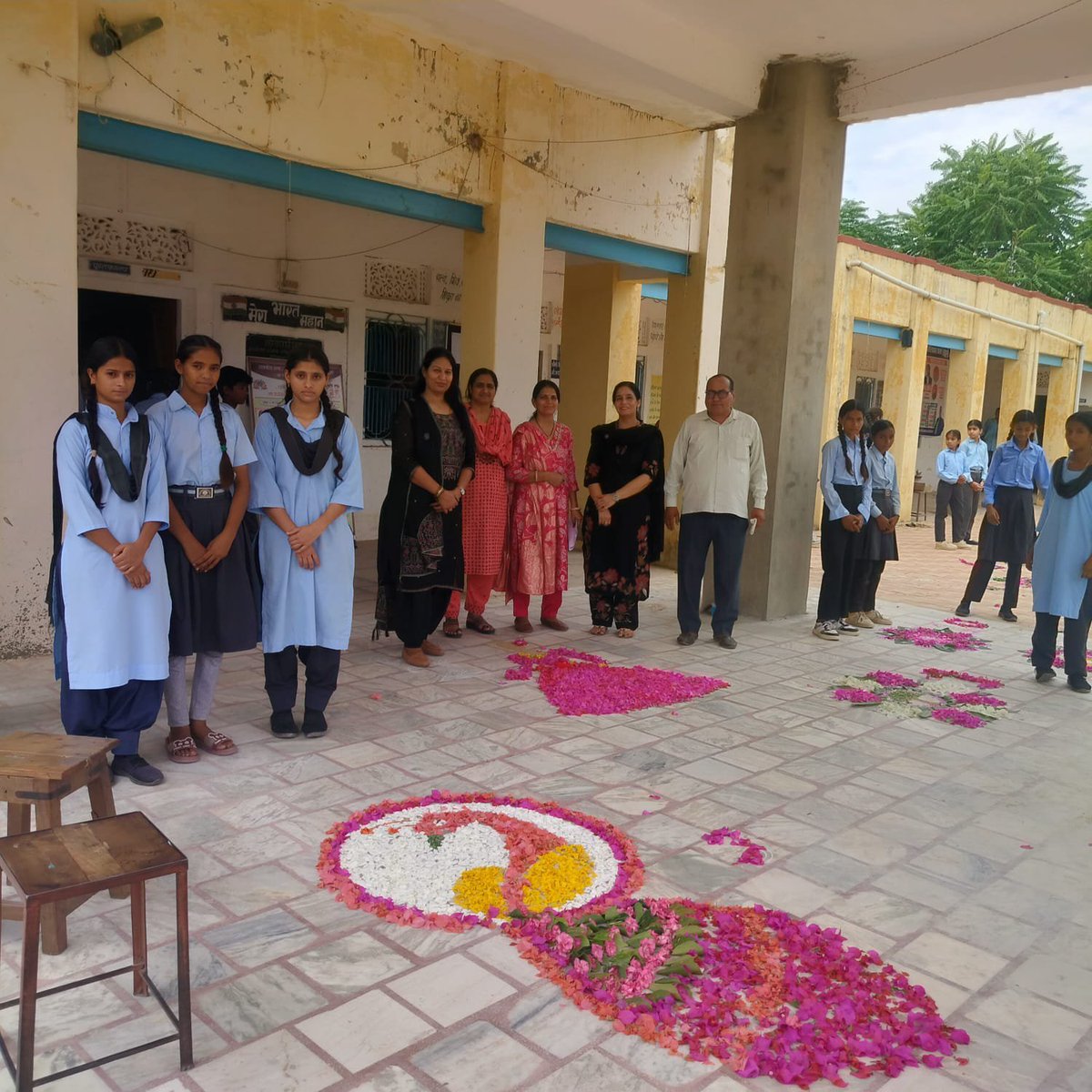 Imkjjn's tweet photo. No bag day activities GSSS SIRIYASAR KALAN 
@rajeduofficial @RajCMO @madandilawar https://t.co/Ay2nUvfqqp
