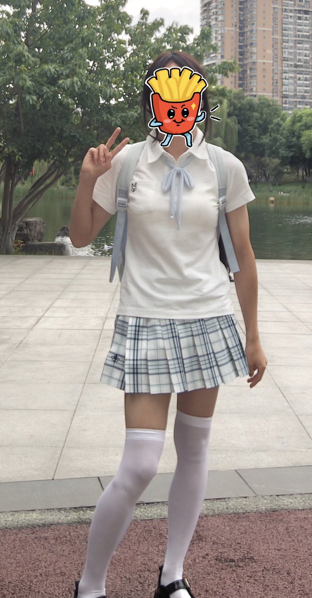 LinZong85693's tweet photo. ootd #女高 https://t.co/mIFSMryF7X