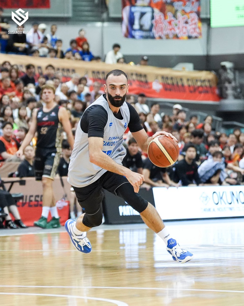 susanoo_m's tweet photo. .
◢◤𝑷𝑯𝑶𝑻𝑶 𝑮𝑨𝑳𝑳𝑬𝑹𝒀◢◤

PRE-SEASON GAME
📆9/12(土)14:05 TIP OFF
🆚 #大阪エヴェッサ
📍おおきにアリーナ舞洲

📷Instagram で公開
https://t.co/Fu8ZbyLAjH

🏀HOME GAMEチケット販売中🎫
https://t.co/r2ocppIstb

#島根スサノオマジック
#バスケ
#ｂリーグ
#bleague https://t.co/AWPOqLcuta