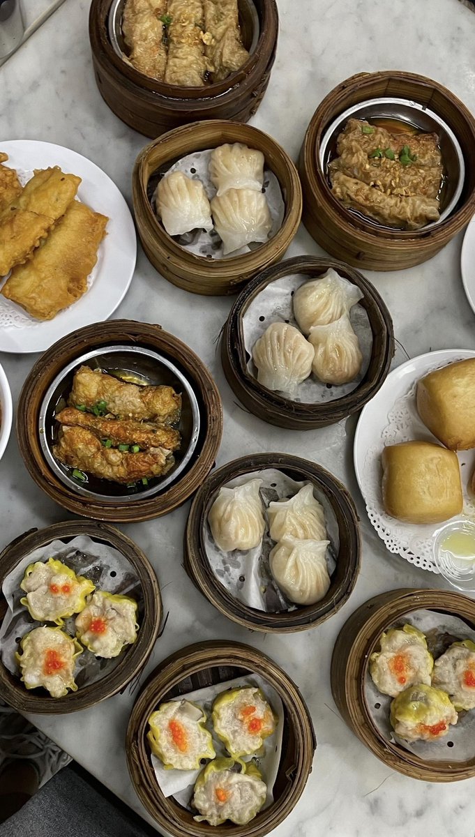 YUNJlINHUH's tweet photo. makasi untuk siapapun yg pernah memperlakukan orang orang terdekatnya dengan sangat baikkk, meski kadang yg jahat kitaa. sehat terusss yaaaa

selamat makan siang all🫶🏻 https://t.co/qT988nS23U