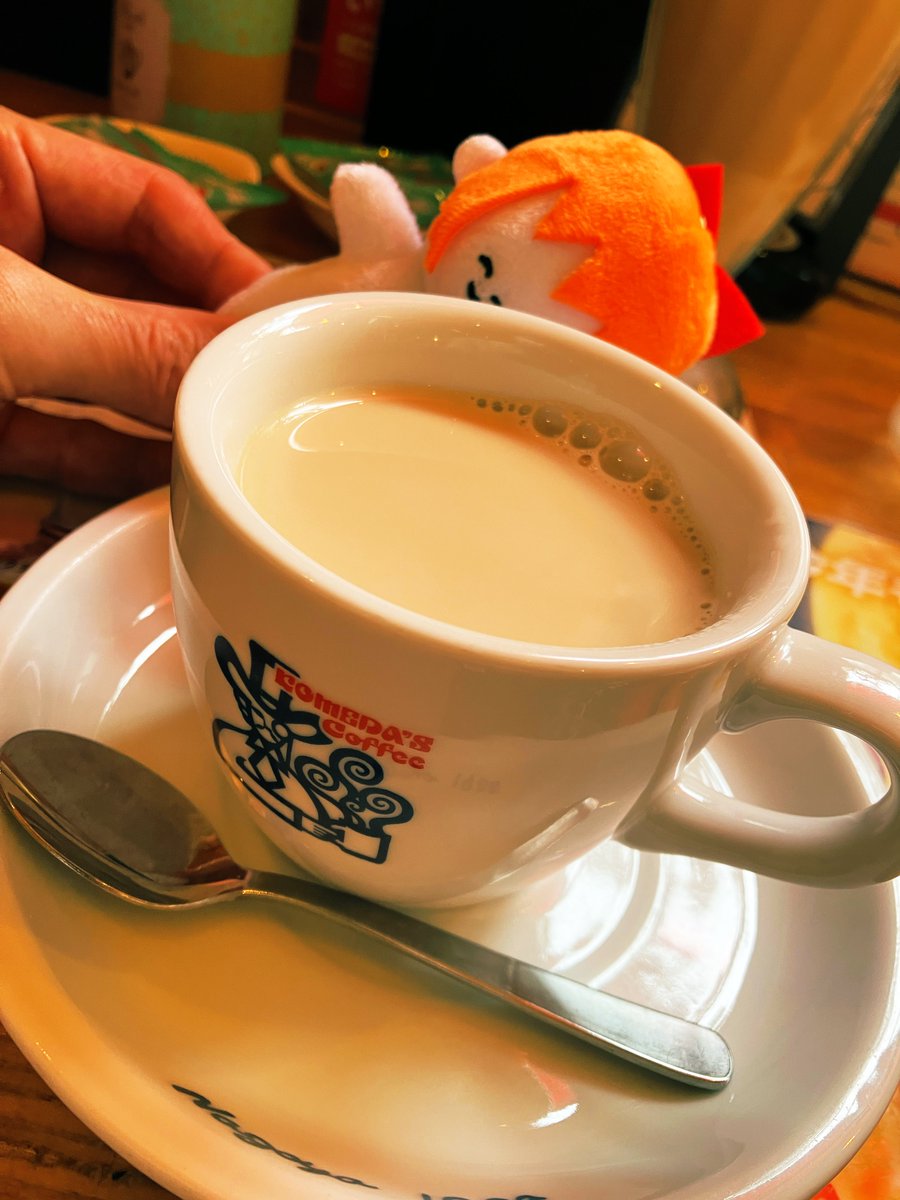 re_fugashi's tweet photo. ゆるつば、午後ティーのミルクティーフラッペとミルクコーヒーだよ🥛
#つばめーる https://t.co/gZ3N2Wghzn