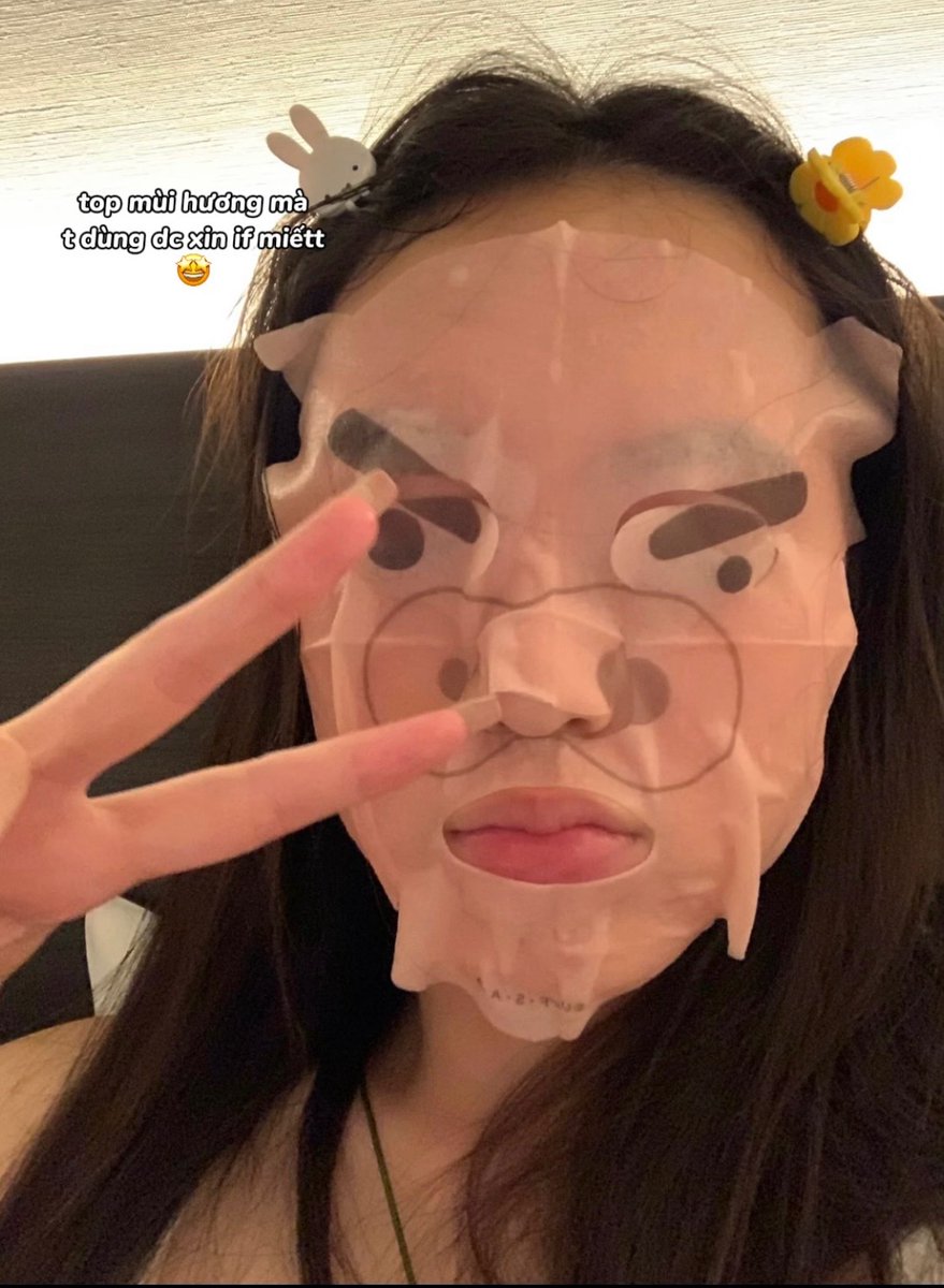 KamiGremopw's tweet photo. existence is honestly just a strange series of blunders... https://t.co/RVTiHJCmIq