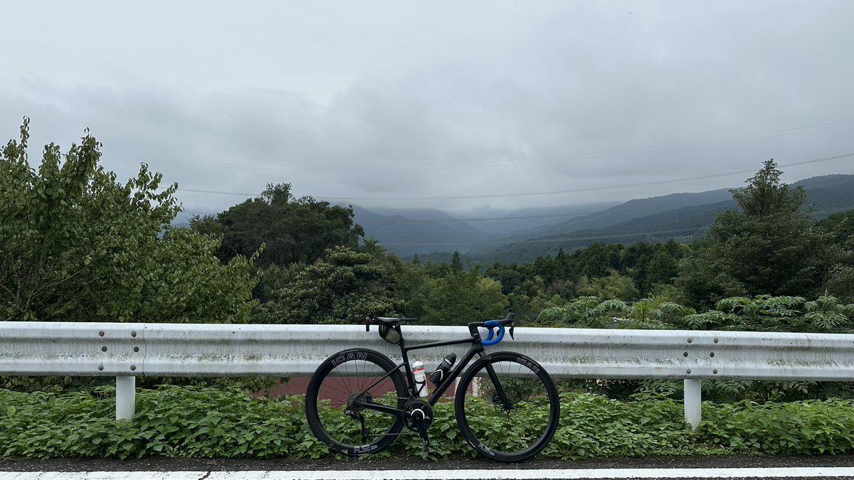 tk_sio's tweet photo. 仮想赤城山（開平橋-横松ロング）、TSS201、89キロ。相変わらず腰は痛いし、力が入らず全くダメダメ。とにかく90分弱踏み続ける練習。 https://t.co/DPdvlFY3xQ