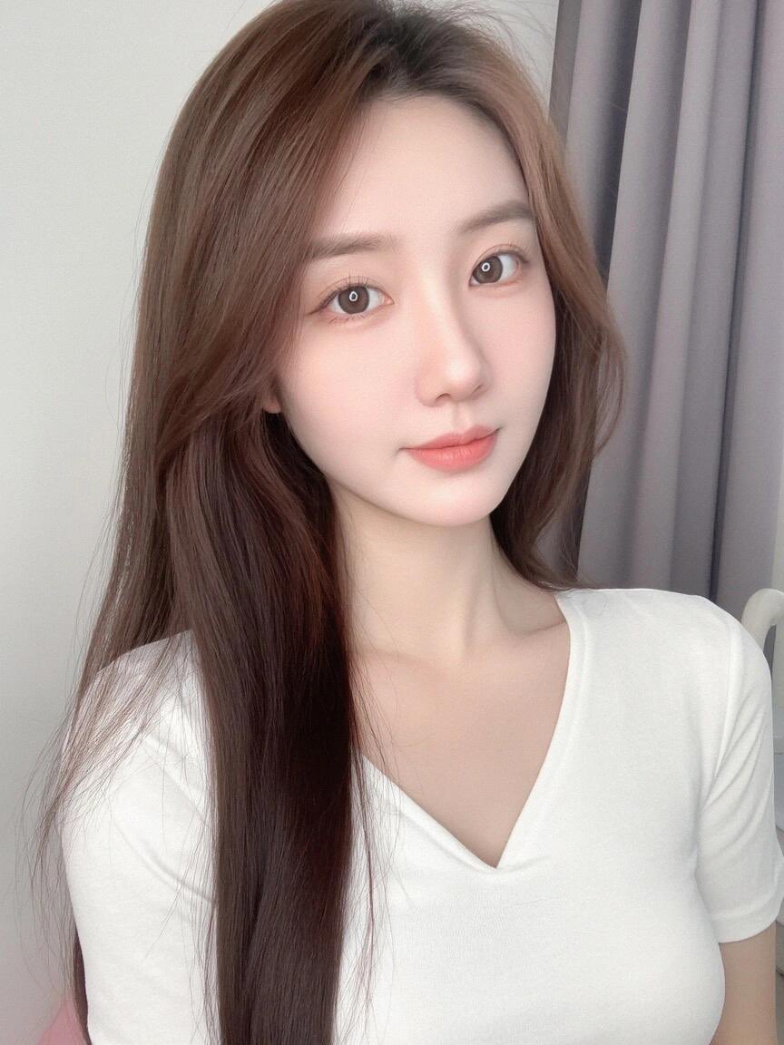 KatherineHul6c's tweet photo. 我真的不要🚪 

 真的给b看 不信你试试   

 我真的是女菩萨 https://t.co/nfs8AzJrl2