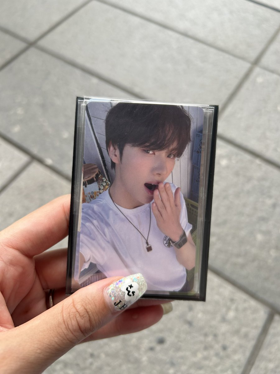 yy_jh42's tweet photo. TWS TOUR '24/7:FOR:YOU' IN JAPAN CD購入特典 会場限定 ラキドロ トレカ 交換

【譲】ヨンジェ神戸A
【求】ジフン神戸A＞ジフン何でも

本日手渡しor郵送希望です。
お気軽にお声掛けください😌✨ https://t.co/XYHqvxqqsg
