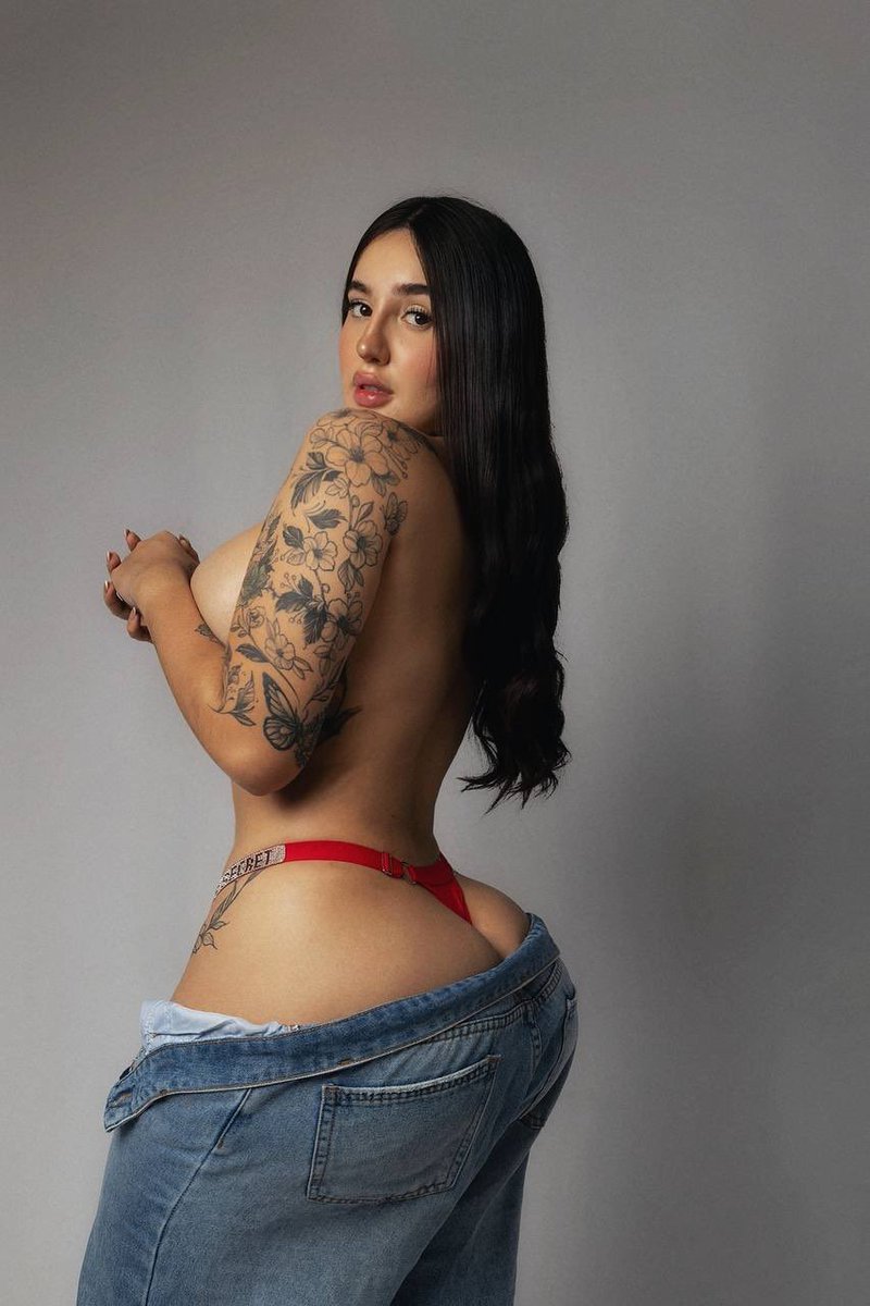 DanielleGomezz2's tweet photo. Esta foto no es nada comparado con lo que te muestro en privado… 😈
¿Quieres verme sin nada y bien putita?
Entra a mi chat de Telegram y te lo demuestro 🔥
👉 https://t.co/Ax0G9f2nvX https://t.co/6RSQfxaMse