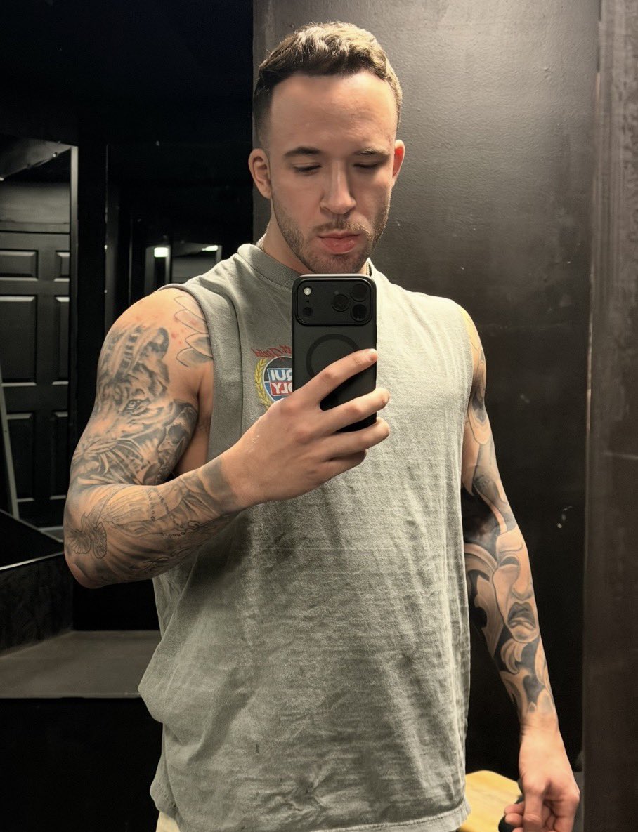 notcxsper24's tweet photo. check my pinned post😈😈 https://t.co/McicK1tOb6