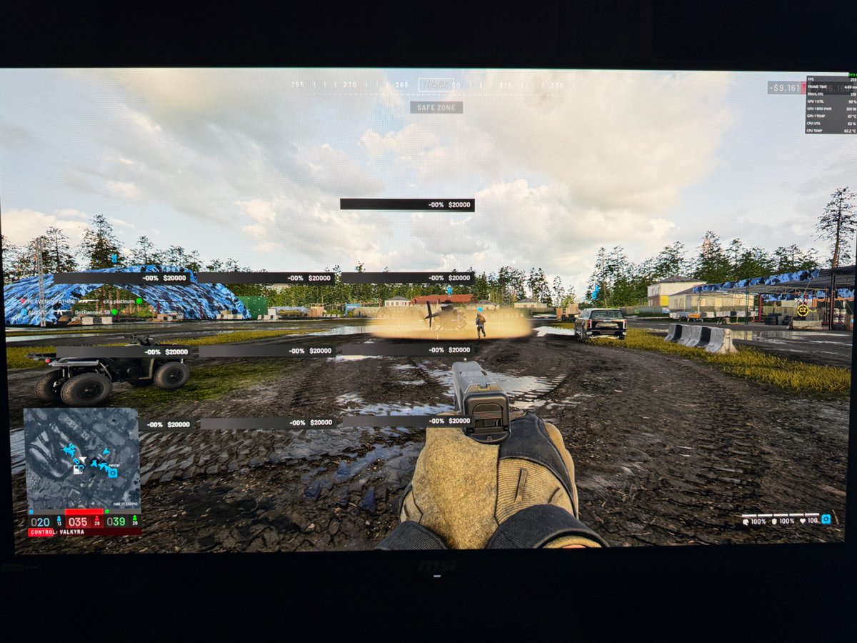 codxcx's tweet photo. @Brammflakes @WARDOGS Idk if this is a known bug but it’s happened to me a couple times now after buying a vehicle. https://t.co/s6DG7g7E7M
