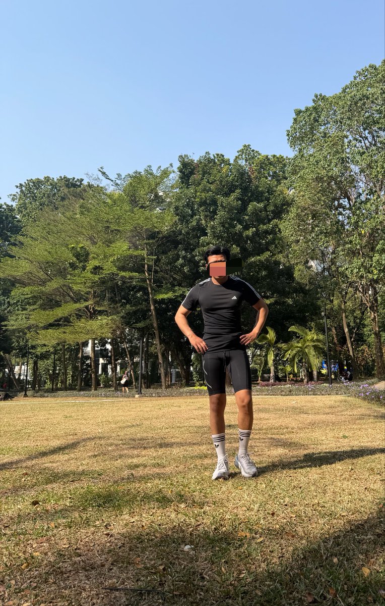 Aaaasunda16a's tweet photo. Manusia Hybrid,
Lari sendiri,  gym sendiri 😏 https://t.co/LBed20ZZsh