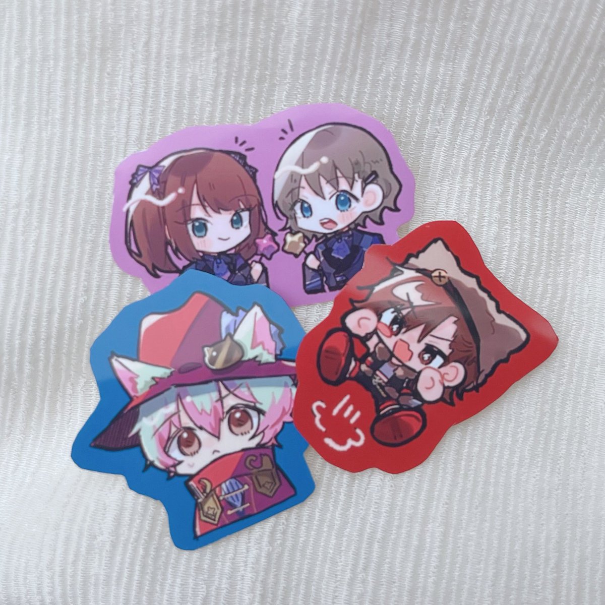 omotimoti0314's tweet photo. ありったけの絵を集めてシールにしたので出会えたらもらってください〜‼️‼️‼️‼️‼️ https://t.co/D2fddkEfWM