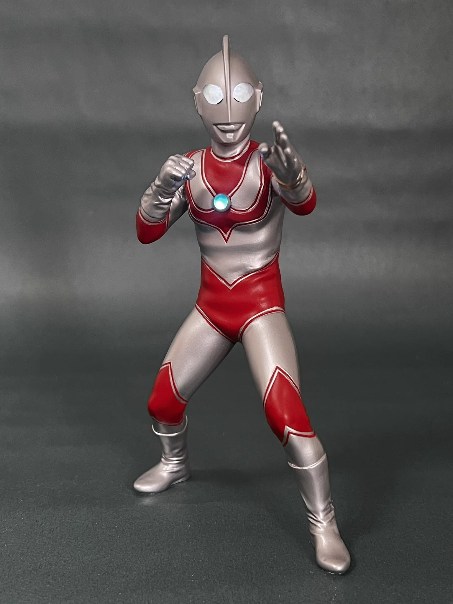 X*様 リペイント フィギュア 帰ってきたウルトラマン ジャック英雄勇像 キヌタぬき on X: 
