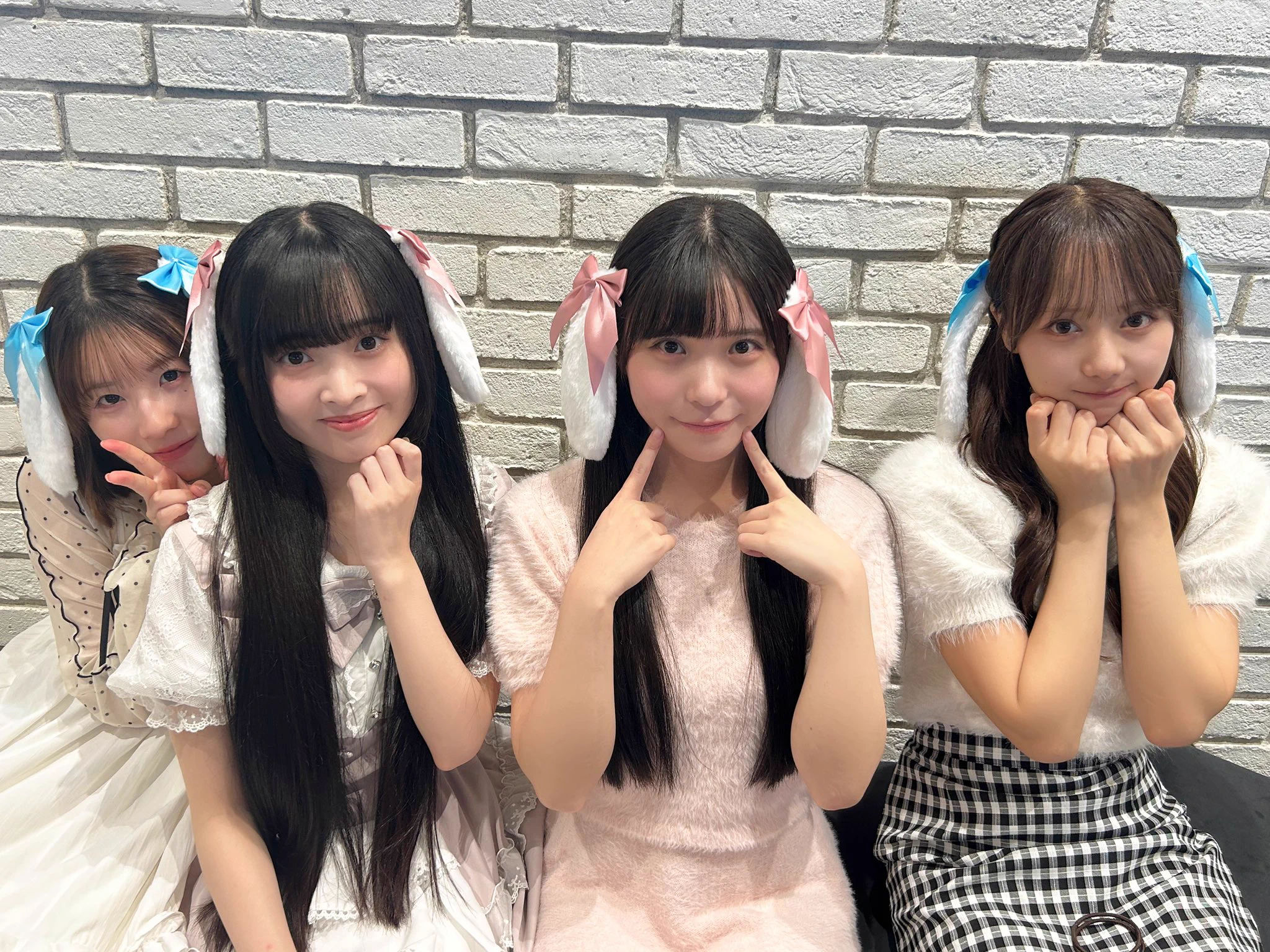 22/7(ナナブンノニジュウニ) в X: „📢ただいま13:00～ ㅤ /／ 🌈22/7