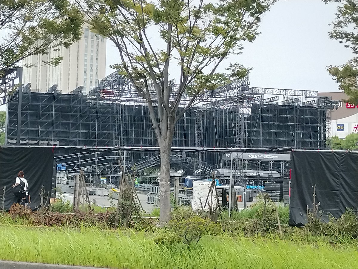 KimijimaMetal's tweet photo. 次の週末に台場でULTRA JAPANやるとのことで設営してた。
以前 #BABYMETAL が飛び入り参加したフェスDEATH https://t.co/KpTD88Lk0g