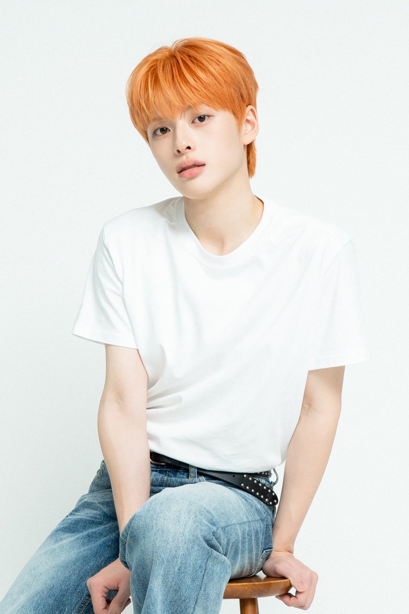 HIER_offcl's tweet photo. HIER : FIRST PROFILE

𝗝𝗜𝗛𝗔𝗡

#지한 #JIHAN
#HIER #하이어 https://t.co/hxsaxkuiiL