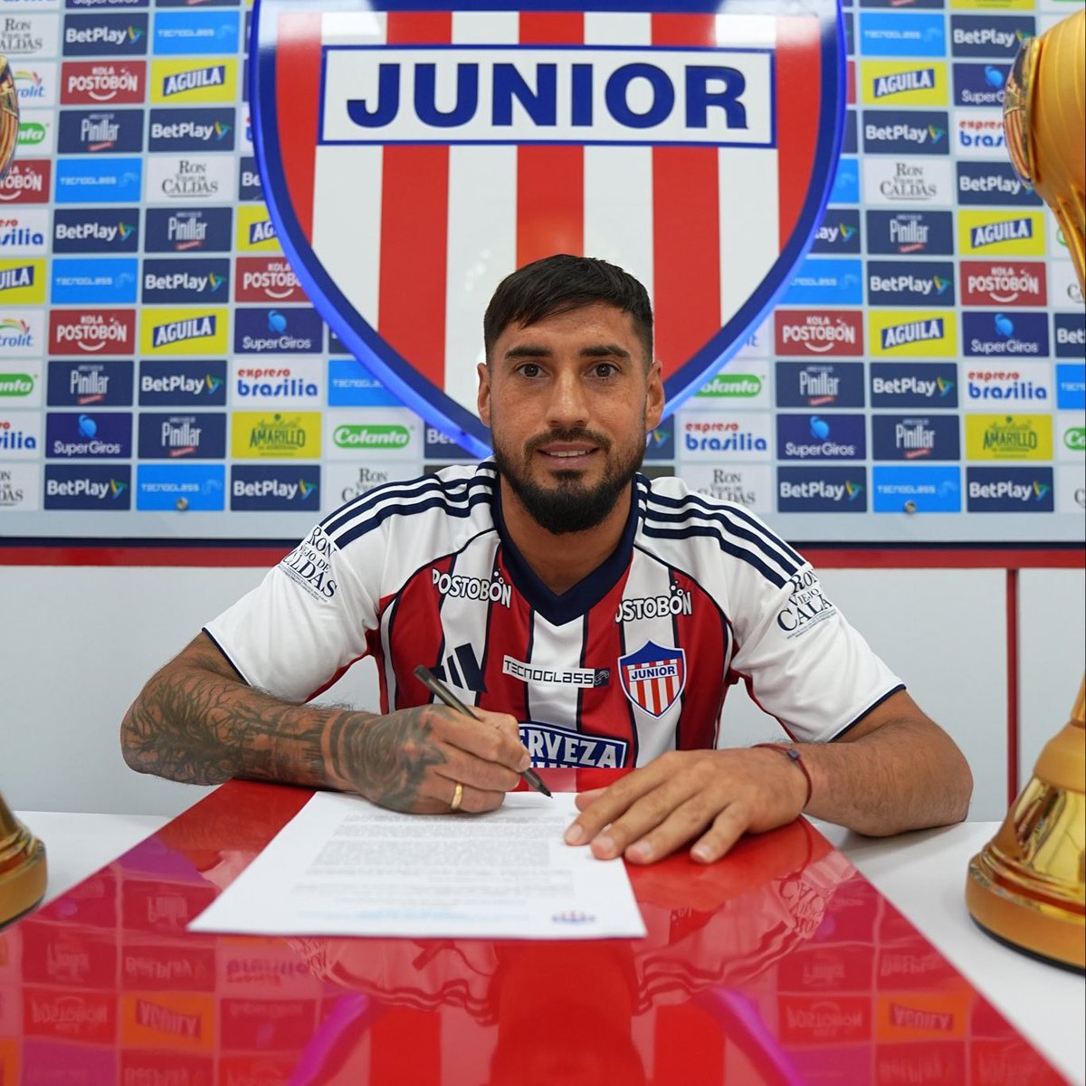 PaoloArenas's tweet photo. Francisco Fydriszewski suma cero tiros a puerta con el Junior por Liga. Para dar claridad: No ha rematado ni desviado.

Ha sumado 216 minutos entre 5 compromisos.

Dato gracias a @ValvolineCO https://t.co/9HtG5mFqU5