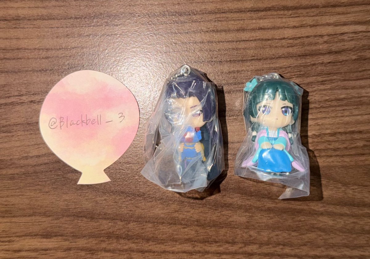 Blackbell___3's tweet photo. 【交換】薬屋のひとりごと でふぉフィグ！ 
キーホルダーvol.2 ガチャガチャ 

譲)猫猫2，壬氏1

求)定価＋送料

お気軽にお声掛けくださいませ。 https://t.co/ZSgPgsPgDV