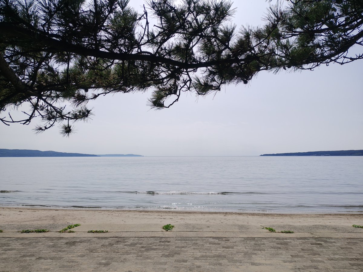 HomuraAkai's tweet photo. そしてこれは佐渡の海 https://t.co/gImDYBd9ka