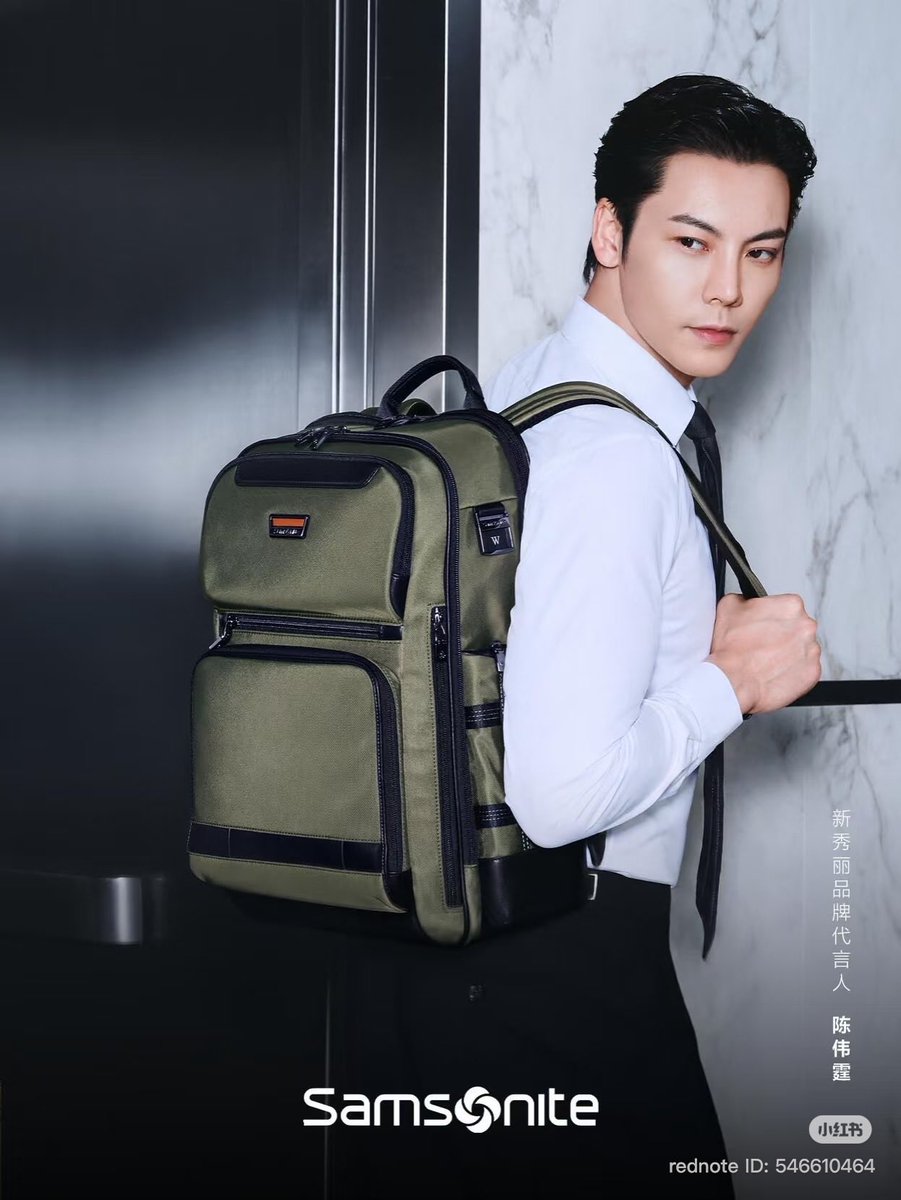 ChenWetingThFp's tweet photo. #samsonite ไม่น้อยหน้า ปล่อยภาพนิ่งเพิ่ม กระเป๋าก็สวย แบรนด์แอมฯก็หล่อใส ช๊านก็ได้แต่ร้อนใจเพราะไม่ได้ครอบครอง หมายถึงครีมกับกระเป๋านะ 🤣🤣
#เฉินเหว่ยถิง #ChenWeiting #williamchan #陈伟霆
#ChenWeitingThailandFanPage
#จวนที่พักคนรักเฉินเหว่ยถิง https://t.co/ds9xzI8pCu