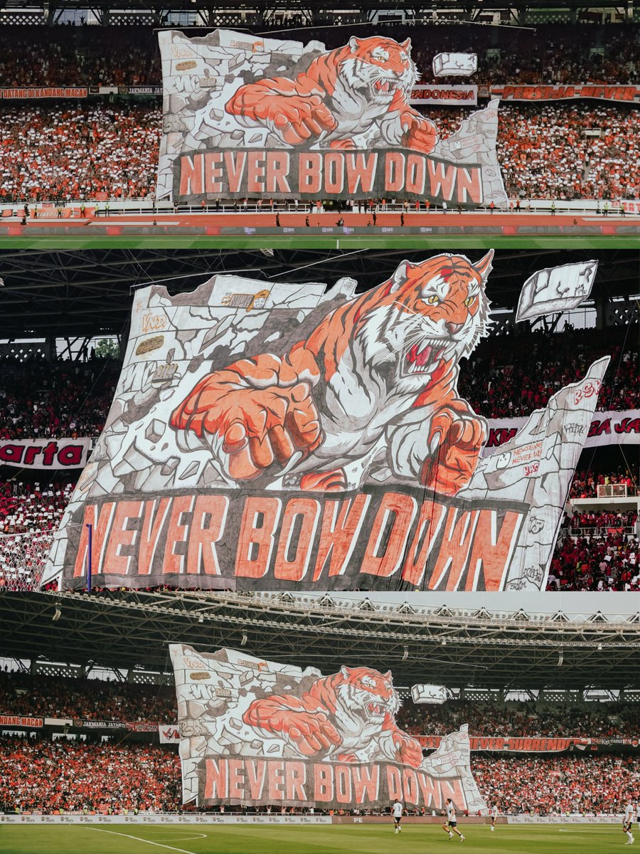 InfokomJakmania's tweet photo. 𝙉𝙀𝙑𝙀𝙍 𝘽𝙊𝙒 𝘿𝙊𝙒𝙉!

Bermakna bukan hanya soal kalah atau menang. Tapi ini adalah tentang rasa semangat untuk 𝘁𝗶𝗱𝗮𝗸 𝗽𝗲𝗿𝗻𝗮𝗵 𝗺𝗲𝗻𝗴𝗲𝗻𝗮𝗹 𝗺𝗲𝗻𝘆𝗲𝗿𝗮𝗵, 𝘁𝗶𝗱𝗮𝗸 𝗮𝗱𝗮 𝗿𝗮𝘀𝗮 𝗴𝗲𝗻𝘁𝗮𝗿, 𝗱𝗮𝗻 𝘁𝗲𝘁𝗮𝗽 𝗯𝗲𝗿𝗱𝗶𝗿𝗶 𝗱𝗲𝗻𝗴𝗮𝗻 𝘁𝗲𝗴𝗮𝗸 𝘂𝗻𝘁𝘂𝗸 𝗺𝗲𝗻𝗴𝗵𝗮𝗱𝗮𝗽𝗶 𝘀𝗶𝗮𝗽𝗮 𝗽𝘂𝗻!

Tidak akan pernah tunduk dalam segala situasi dan kondisi. Apapun tembok yang menghalangi kesukseskan Persija dalam meraih gelar juara, kami akan hancurkan! 

#PersijaSelamanya