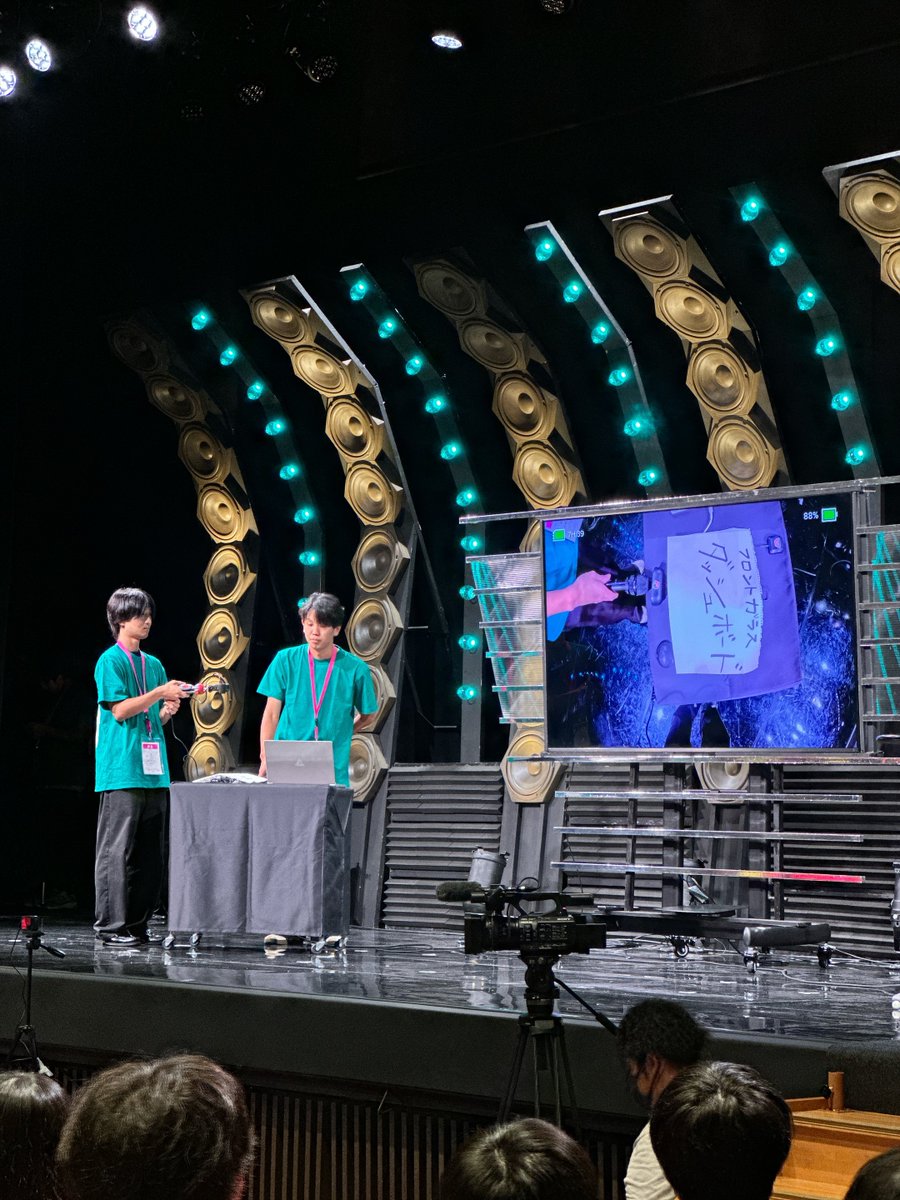 kotomin_m's tweet photo. 【🎤実況中継！】
チーム「バグばっかバックパッカー」‼️

ドライブから得られる幸せを最大化するパッセンジャーを作成！
デモもスムーズに動いてて良かった！！👏👏
#メ〜テレハッカソン https://t.co/rByWIYjatJ