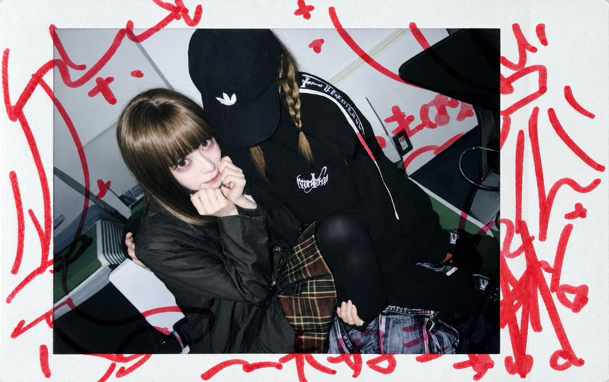 1cream_pan's tweet photo. 撮れた https://t.co/ms8F1Umn80