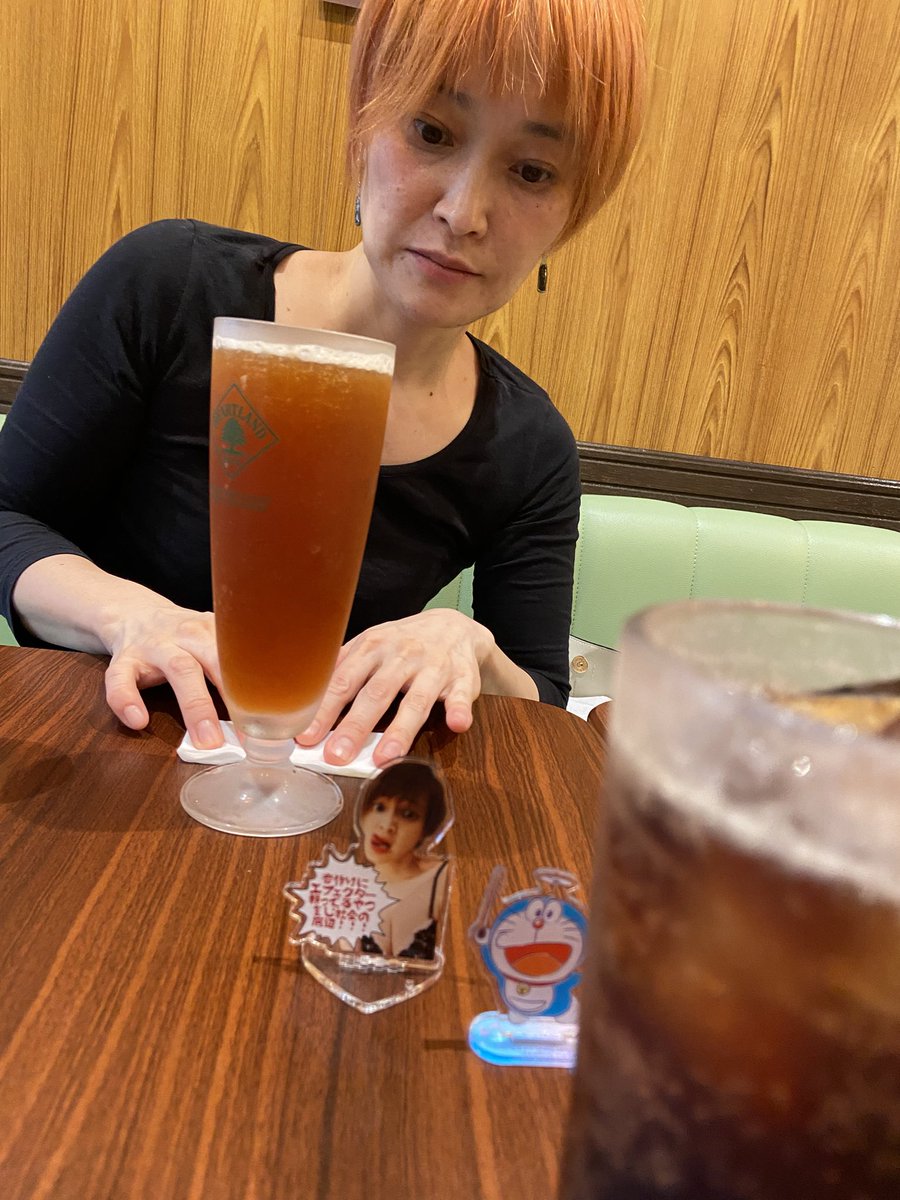 PremenKAORI's tweet photo. かおりとバーガーったよ

10/3新潟小千谷 西脇百貨店
きてね！おしー https://t.co/hZUh0MmHQA