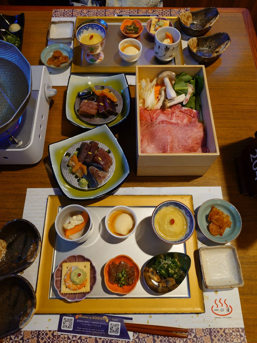 a31723's tweet photo. 初箱根旅行編
湯葉が大変美味しゅうございました💯
あと写真載せきれへんけど、朝から日本酒ばっか飲めてオイシイカモー🍶 https://t.co/sbYrLNI5wE